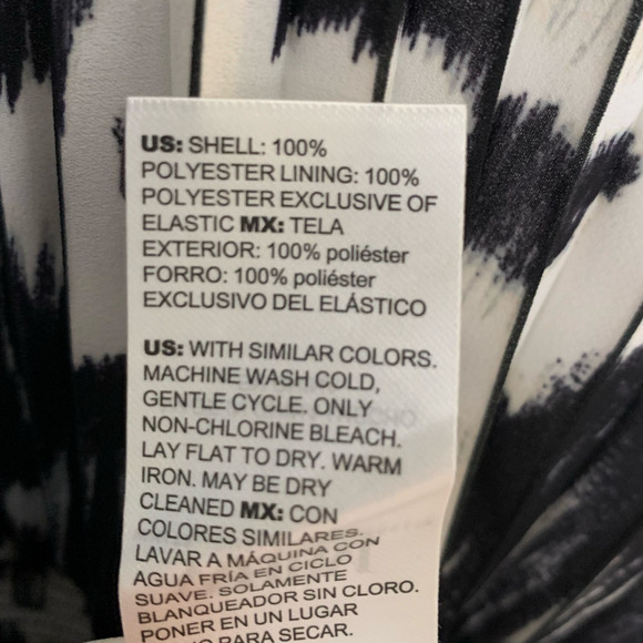 WHBM Dress NWT Size 18 Sleeveless Halter Midi Length Pleat Accordion Whimsgoth - Picture 8 of 10